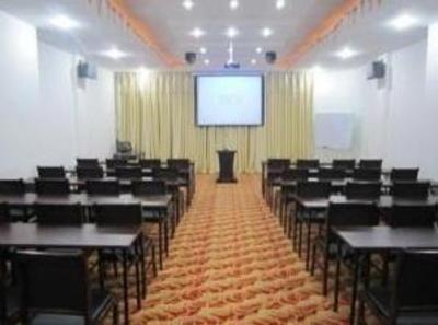 фото отеля Motel 168 Qingdao Huangdao Xiangjiang Road