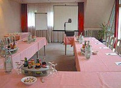 фото отеля Waldhotel Wilhelmshohe