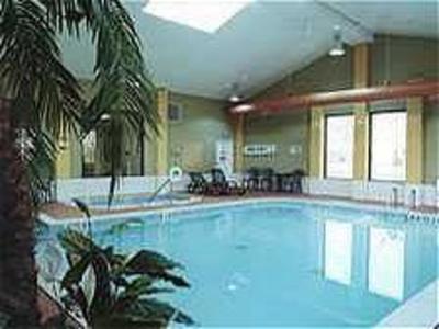 фото отеля AmericInn Hotel & Suites Indianapolis Northeast Fishers