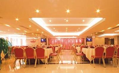 фото отеля Rotating Palace Hotel