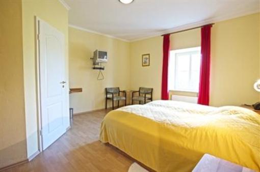 фото отеля Schloss Pension Ering am Inn