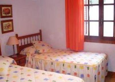 фото отеля Azahar Apartments