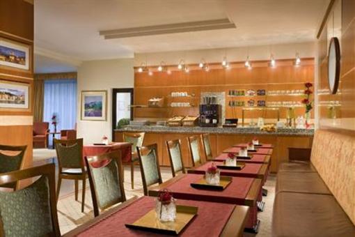 фото отеля Citadines Apart Hotel Lyon Presquile