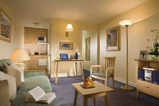 фото отеля Citadines Apart Hotel Lyon Presquile