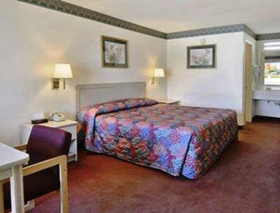 фото отеля Chipley Days Inn