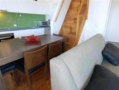 фото отеля Triggerplant Apartment 3