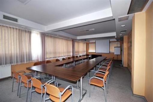 фото отеля Hotel Europa Starachowice