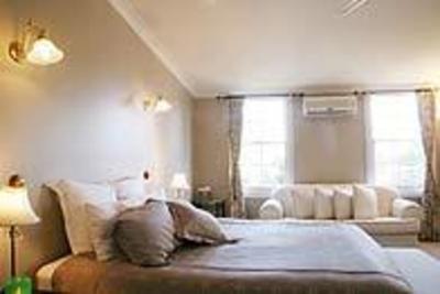 фото отеля Bronte Guesthouse