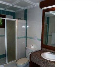 фото отеля Royal Mulu Resort
