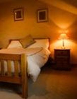 фото отеля Three Horseshoes Inn Thruxton