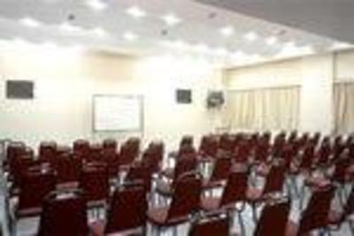 фото отеля Oeste Plaza Hotel