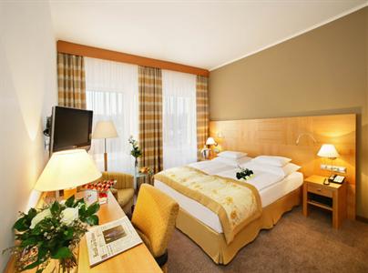 фото отеля Crowne Plaza Hotel Prague