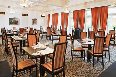 фото отеля Crowne Plaza Hotel Prague