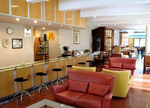 фото отеля Hotel Yaguaron