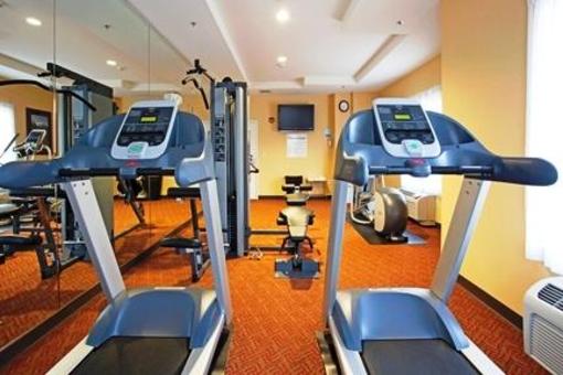 фото отеля Holiday Inn Express Hotel & Suites Reno