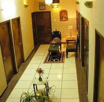 фото отеля Pioneer Plaza Hotel Jodhpur