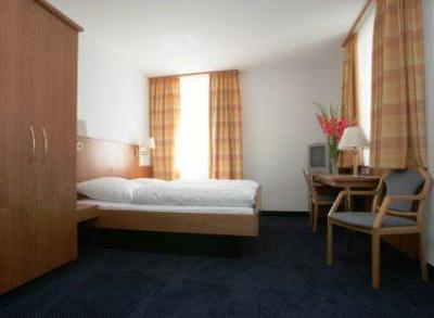 фото отеля Hotel Burgmeier
