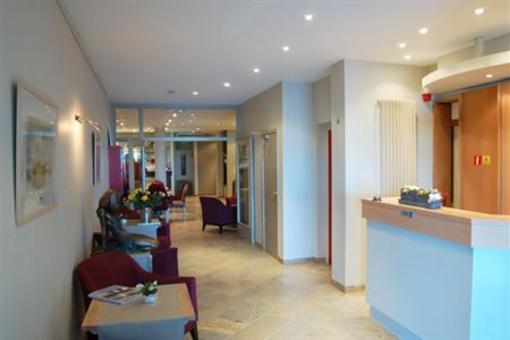 фото отеля Hotel St.Yves