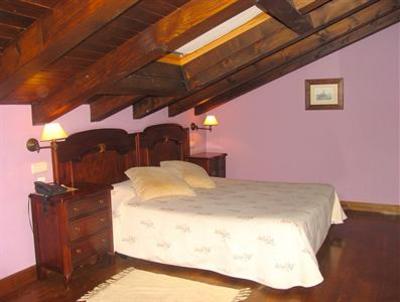 фото отеля Hotel Trinquete Antxitonea