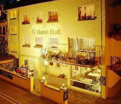 фото отеля Gasthaus Hotel Holl