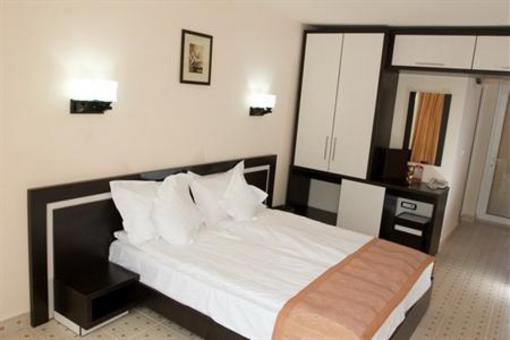 фото отеля Dunarea Hotel Club