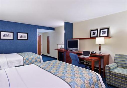фото отеля Courtyard by Marriott Fort Myers - Gulf Coast Town Center