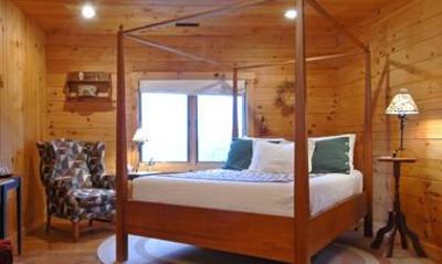 фото отеля North Fork Mountain Inn Cabins