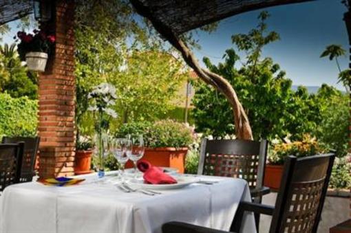 фото отеля Hotel La Garapa Cajar
