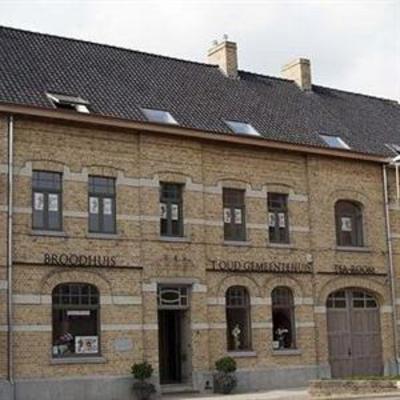 фото отеля B&B 't Oud Gemeentehuis Poelkapelle