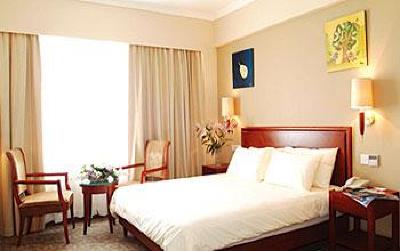 фото отеля Green Tree Inn Haiyang Sweaters Town Hotel Yantai