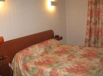 фото отеля Hotel Christina Chateauroux