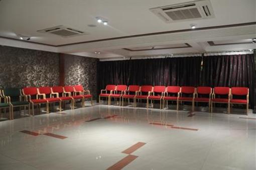 фото отеля Hotel Amrit Residency