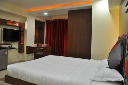 фото отеля Hotel Amrit Residency