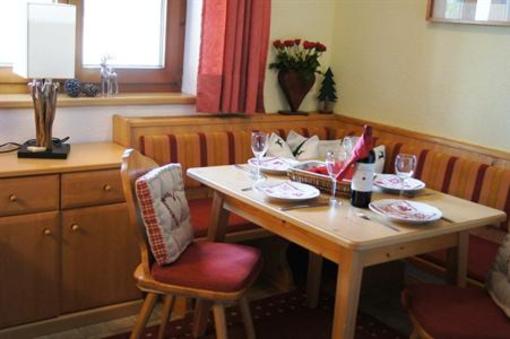 фото отеля Appartment Sarlo