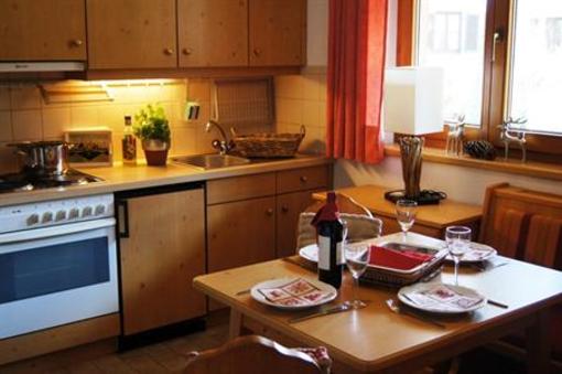 фото отеля Appartment Sarlo