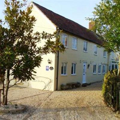 фото отеля Vine Cottage Bed and Breakfast Devizes