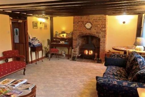 фото отеля Vine Cottage Bed and Breakfast Devizes