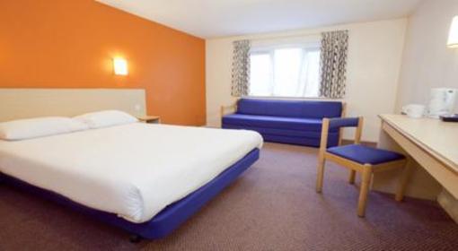 фото отеля Travelodge Canterbury Whitstable