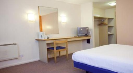 фото отеля Travelodge Canterbury Whitstable
