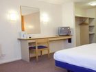 фото отеля Travelodge Canterbury Whitstable