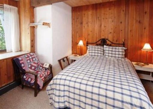 фото отеля Sunlight Mountain Inn
