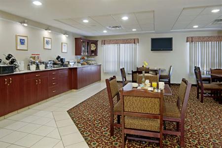 фото отеля BEST WESTERN Red Deer Inn and Suites