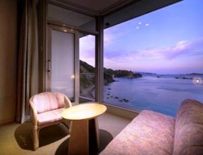 фото отеля Nichinan Kaigan Nango Prince Hotel