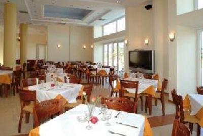 фото отеля Hotel Yiannis Aparthotel