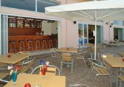 фото отеля Hotel Yiannis Aparthotel