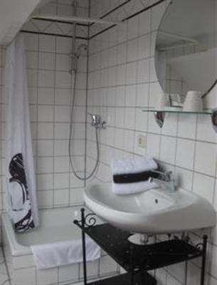 фото отеля Ferienhaus Schausten Apartment Wittlich