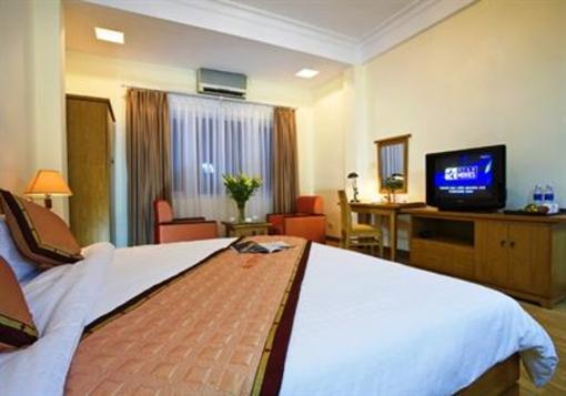 фото отеля Cherry II Hotel