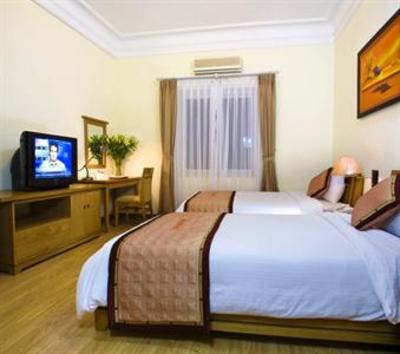 фото отеля Cherry II Hotel