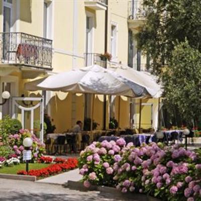 фото отеля Residence Englovacanze
