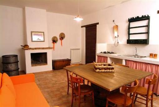 фото отеля Borgo Roncaglia